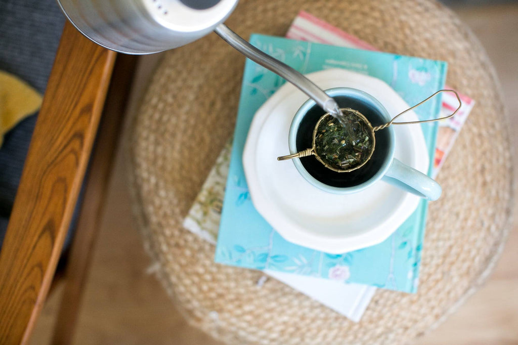 The 7 Best Teas for People Who Don’t Like Tea (Easy to Brew Delicious Cups) - CatSpring Yaupon