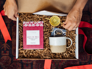 A Complete Holiday Gift – Seasonal Yaupon Blend + Mug