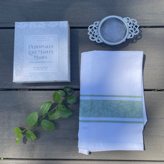 Thoughtful Moment Gift Bundle – Tea + Strainer + Towel